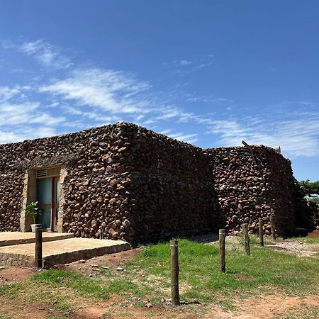 Amboseli Glass House Oloitokitok Ngoại thất bức ảnh