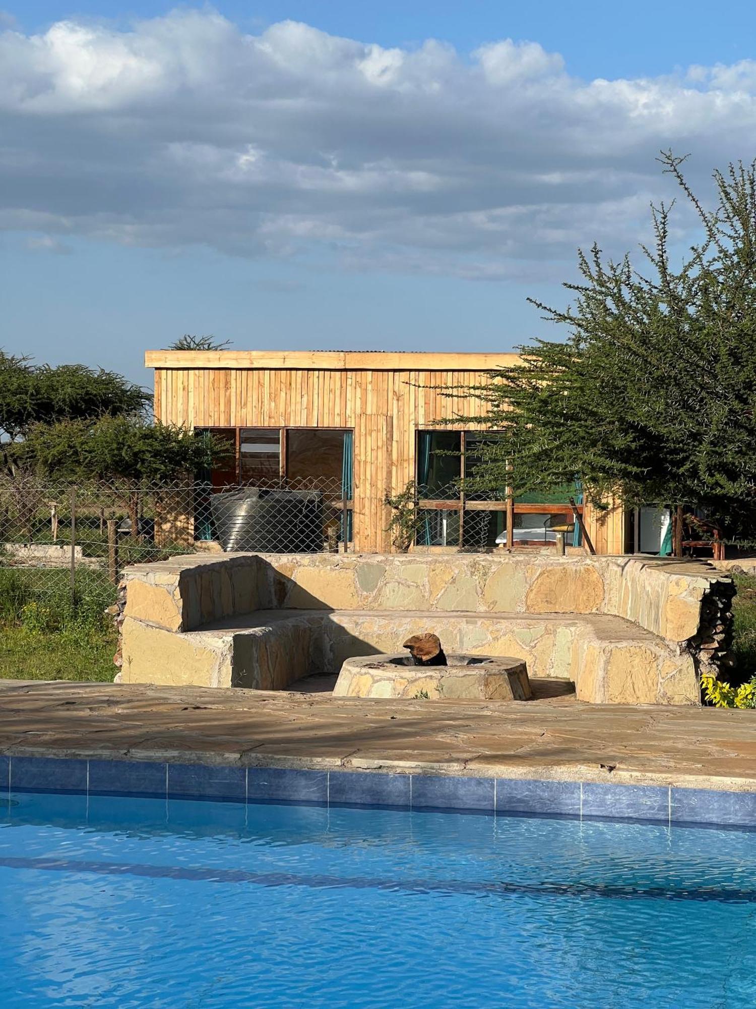 Amboseli Glass House Oloitokitok Ngoại thất bức ảnh