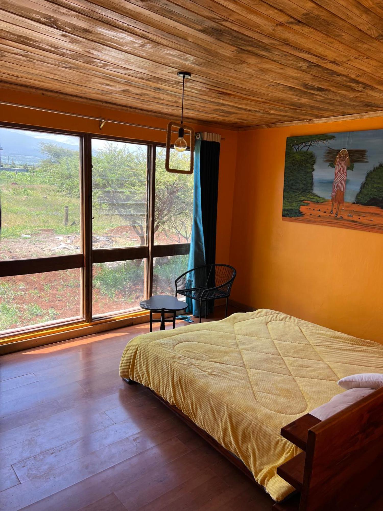 Amboseli Glass House Oloitokitok Ngoại thất bức ảnh