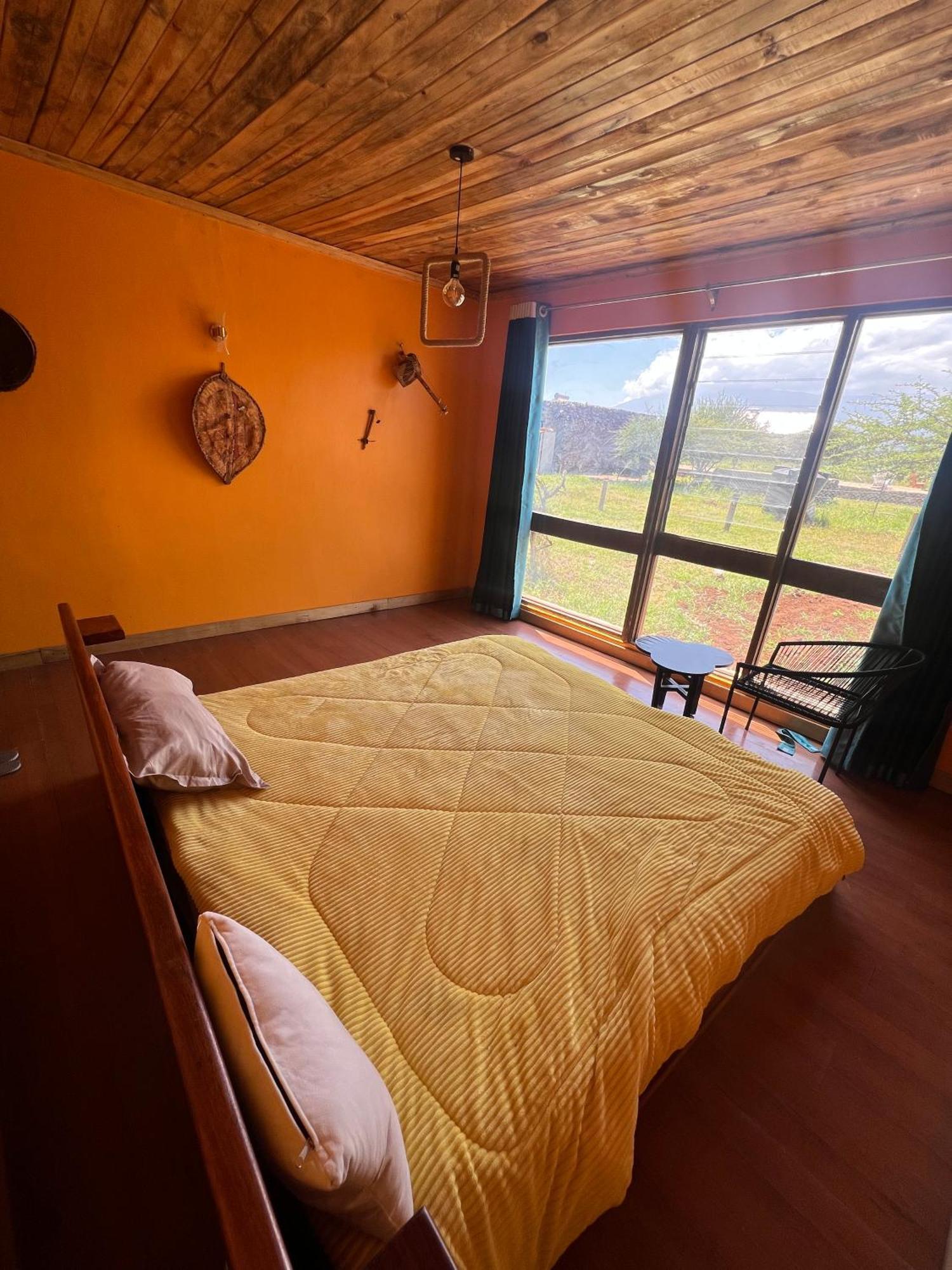 Amboseli Glass House Oloitokitok Ngoại thất bức ảnh